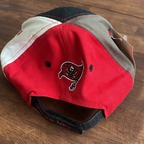 Tampa Bay Buccaneers toddler cap - Picture 4 of 5